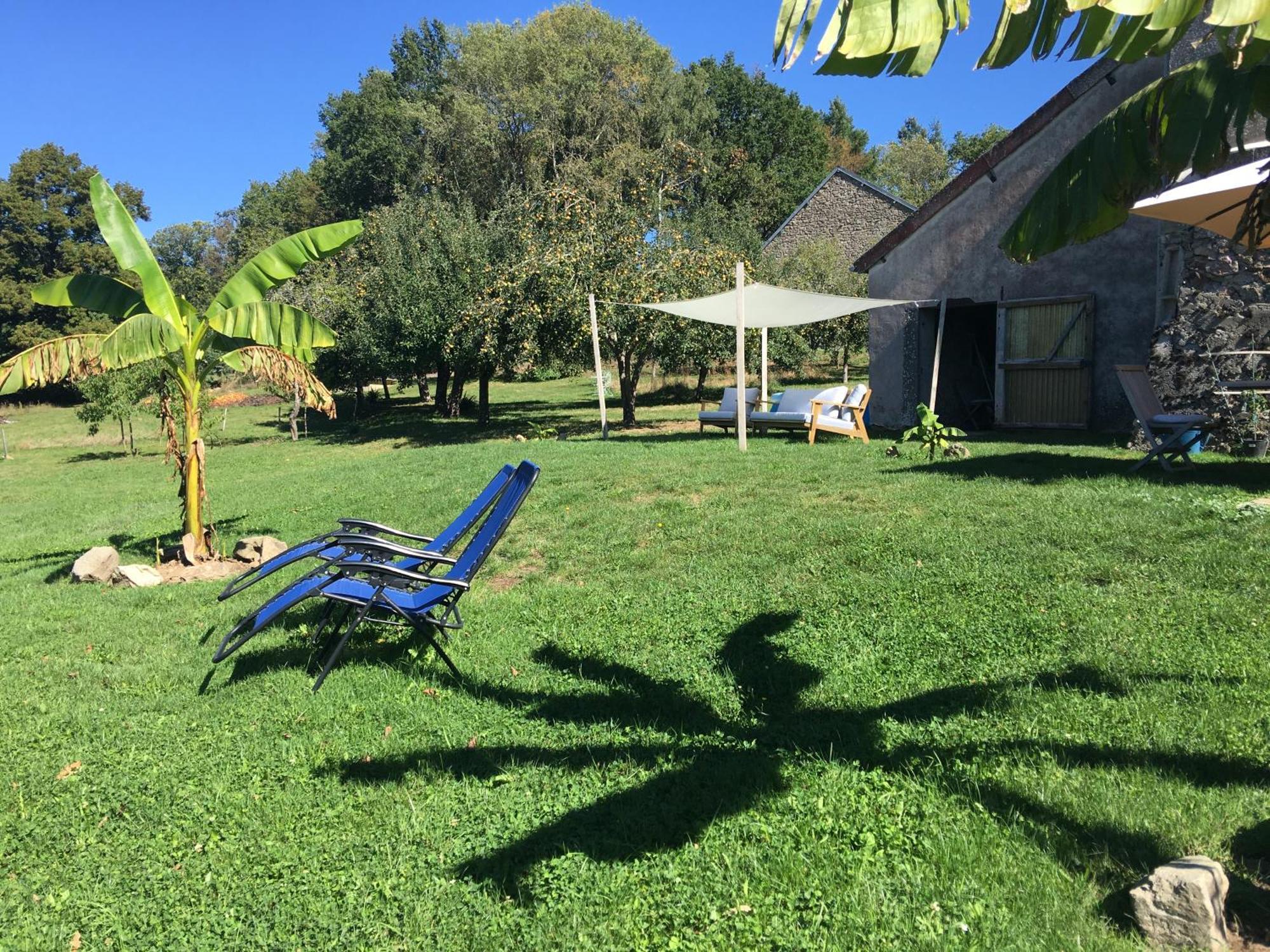 La Mirabelle Bed & Breakfast Saint-Pierre-de-Fursac Exterior photo